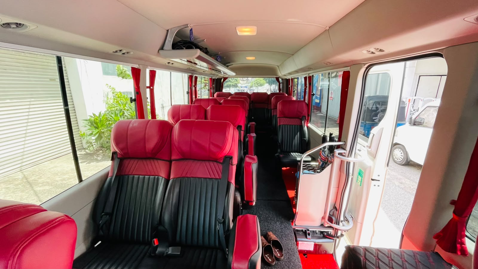 Toyota Coaster Entertainment System