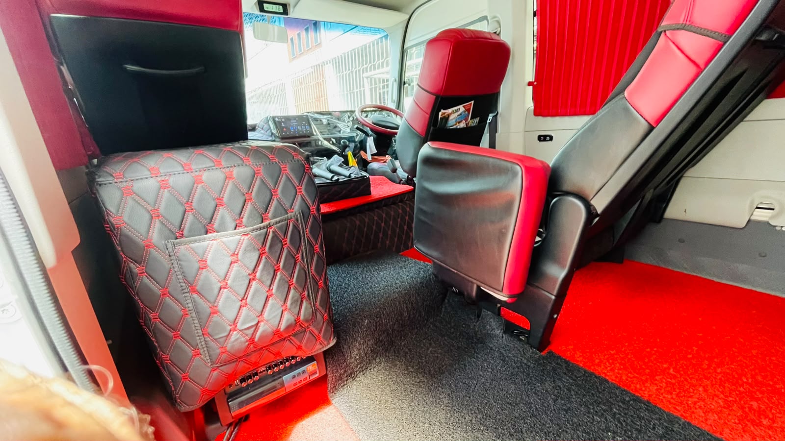 Toyota Coaster Cool Box